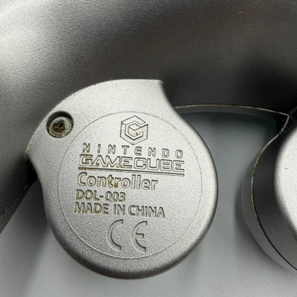 Silver Platinum Official Nintendo GameCube Switch Controller‎ OEM DOL-003